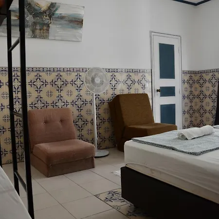 Πανσιόν Ria Terrace Φάρο